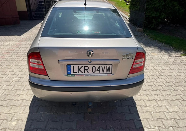 Skoda Octavia cena 9900 przebieg: 271089, rok produkcji 2009 z Rychwał małe 29